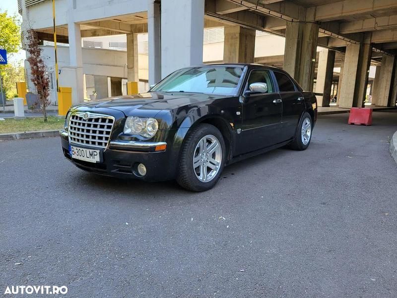 Culoarenegru Utilizat 2007 Chrysler 300C Berlinǎ | 5.000 EUR - Imagine 1/4