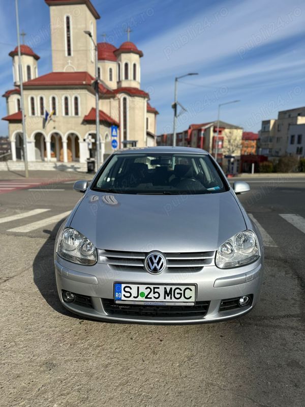 Utilizat 2006 VW Golf V Hatchback | 3.000 EUR (Preț OK) - Imagine 1/4