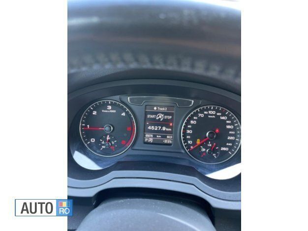 Gri Utilizat 2015 Audi Q3 SUV | 18.000 EUR (Preț OK) - Imagine 1/4