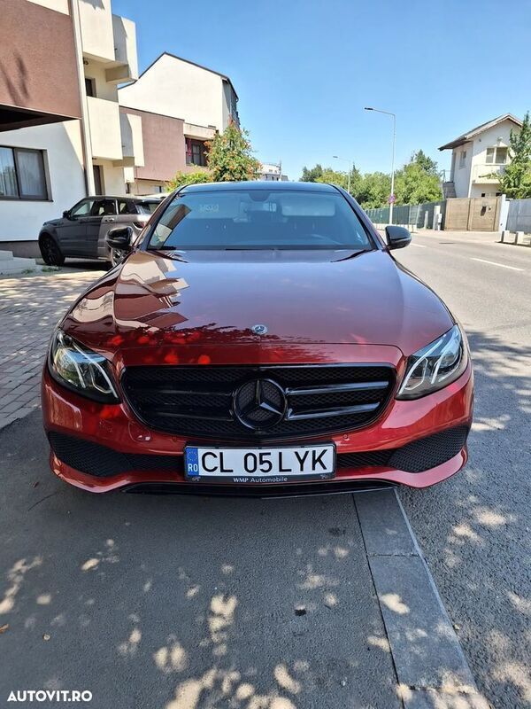 Rosu Utilizat 2018 Mercedes E220 Avantgarde Berlinǎ | 14.000 EUR - Imagine 1/4