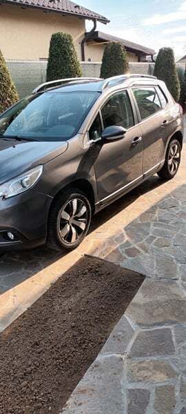 Utilizat 2015 Peugeot 2008 SUV | 7.850 EUR (Preț OK) - Imagine 1/4