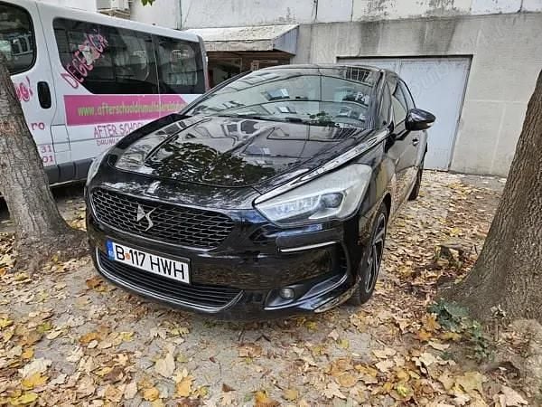 Second-hand 2016 Citroën DS5 Hatchback | 9.500 EUR (Preț OK) - Imagine 1/4