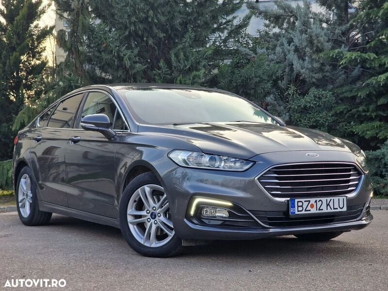 Gri Utilizat 2019 Ford Mondeo Titanium Berlinǎ | 14.400 EUR (Preț OK) - Imagine 1/4