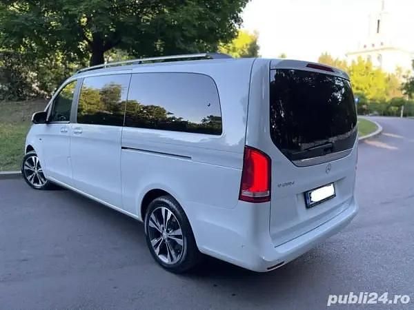 Second-hand Mercedes V250 190 CP (139 kW) 2017 Monovolum