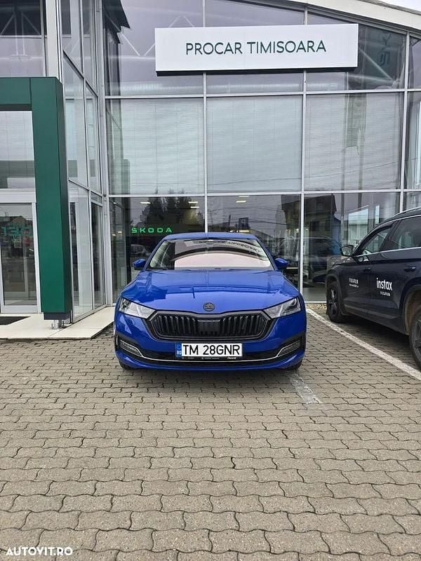 Culoarealbastru Second-hand 2021 Skoda Octavia Hatchback | 21.500 EUR (Preț bun) - Imagine 1/4