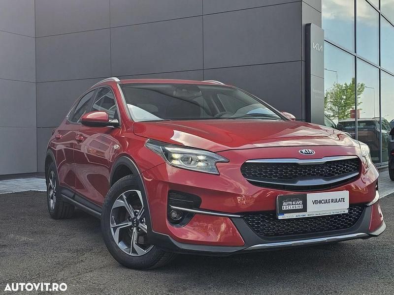 Rosu Utilizat 2019 Kia XCeed City SUV | 17.990 EUR (Preț OK) - Imagine 1/4