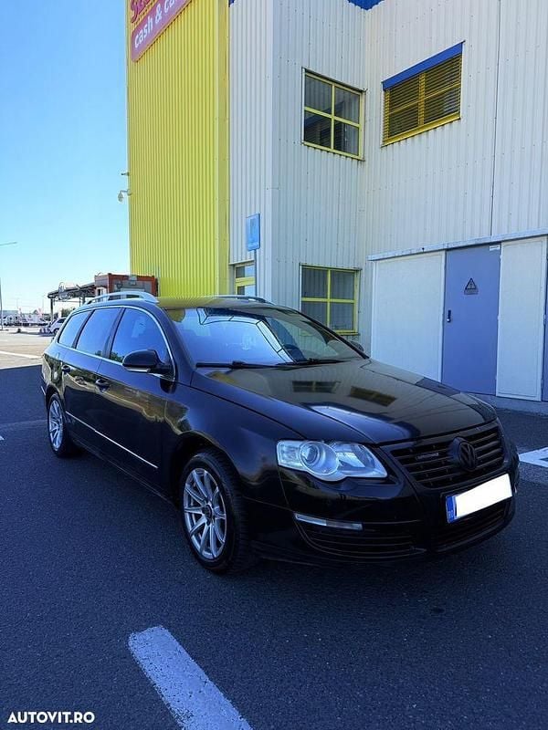 Culoarenegru Utilizat 2009 VW Passat Edition Break | 2.799 EUR (Preț bun) - Imagine 1/4