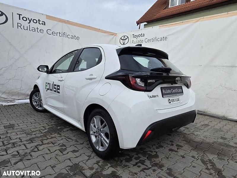 Second-hand Toyota Yaris Hybrid Eco 116 CP (85 kW) 2025 Culoarealb Hatchback