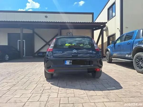 Negru Utilizat 2009 Citroën C4 Coupe | 3.800 EUR (Scump) - Imagine 1/4