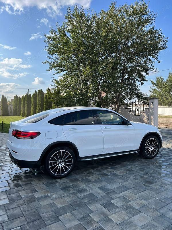 Second-hand Mercedes GLC400d 330 CP (242 kW) 2021 Alb Coupe