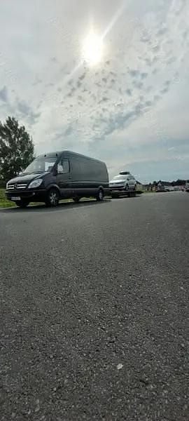Second-hand Mercedes Sprinter 190 CP (139 kW) 2011 Negru Van