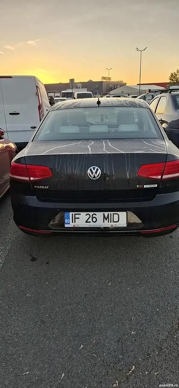 Second-hand VW Passat Comfortline 120 CP (88 kW) 2016 Berlinǎ