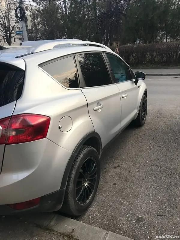 Second-hand Ford Kuga 140 CP (102 kW) 2011 SUV