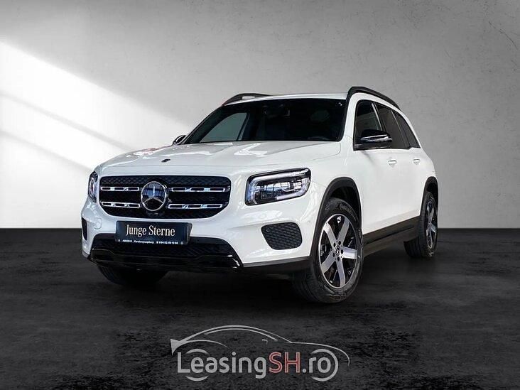 Alb Utilizat 2023 Mercedes CLC250 Progressive Hatchback | 49.638 EUR - Imagine 1/4