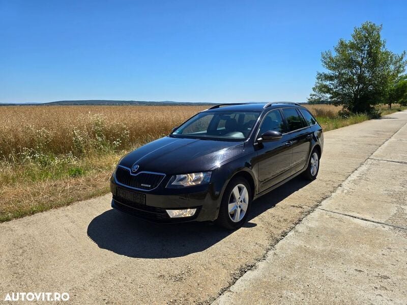 Negru Utilizat 2014 Skoda Octavia GreenLine Break | 6.290 EUR (Preț bun) - Imagine 1/4