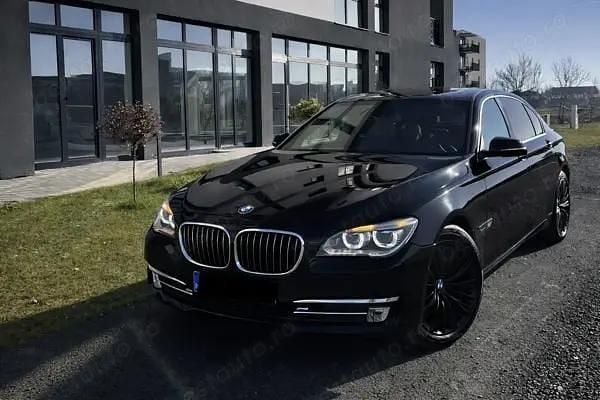 Second-hand BMW 730L 256 CP (188 kW) 2015 Berlinǎ