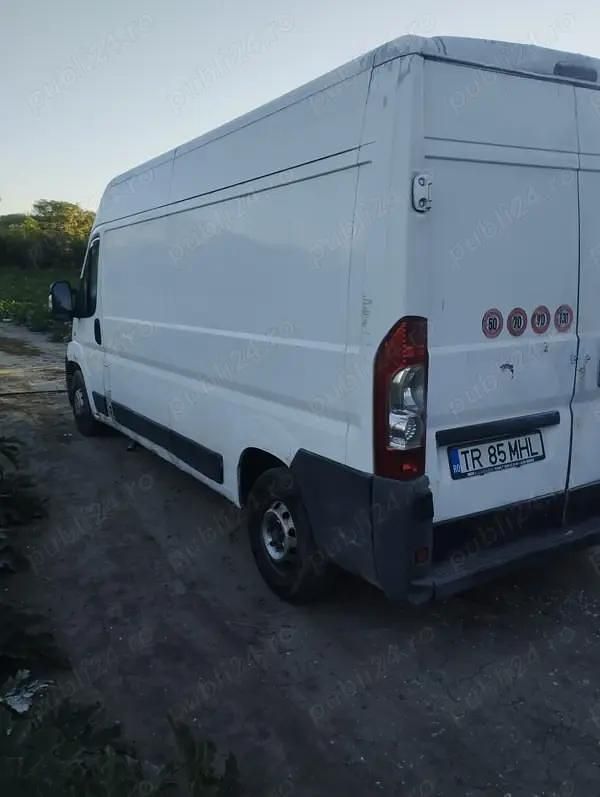Utilizat 2011 Fiat Ducato Van | 3.000 EUR - Imagine 1/4