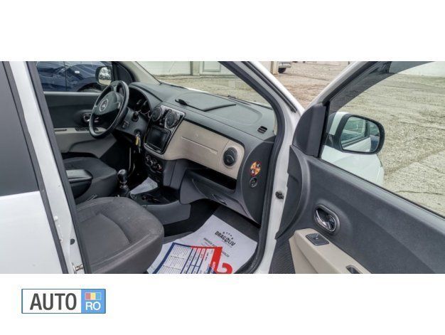 Alb Utilizat 2012 Dacia Lodgy Monovolum | 4.999 EUR (Preț OK) - Imagine 1/4