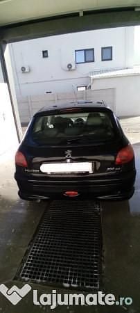 Second-hand Peugeot 206 50 CP (36 kW) 2005 Negru SUV