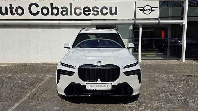 Alb mineral metalizat metalizat Utilizat 2023 BMW X7 Comfort Edition SUV | 70.165 EUR - Imagine 1/4