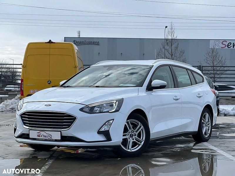 Second-hand Ford Focus Trend 95 CP (69 kW) 2020 Culoarealb Break