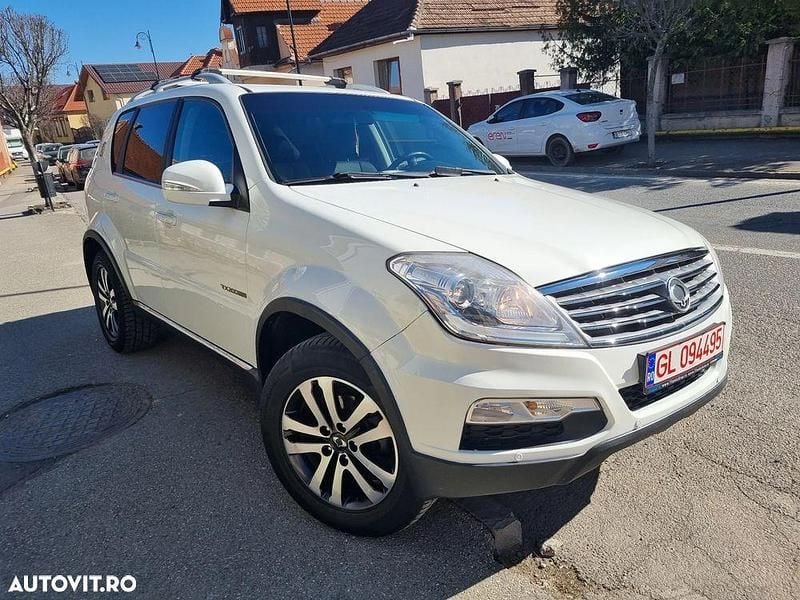 Culoarealb Utilizat 2013 Ssangyong (KGM) Rexton SUV | 7.400 EUR - Imagine 1/4