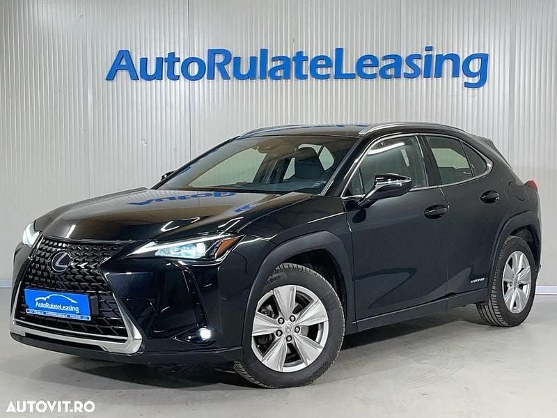 Culoarenegru Utilizat 2022 Lexus UX 250h Business Edition SUV | 22.690 EUR (Preț OK) - Imagine 1/4