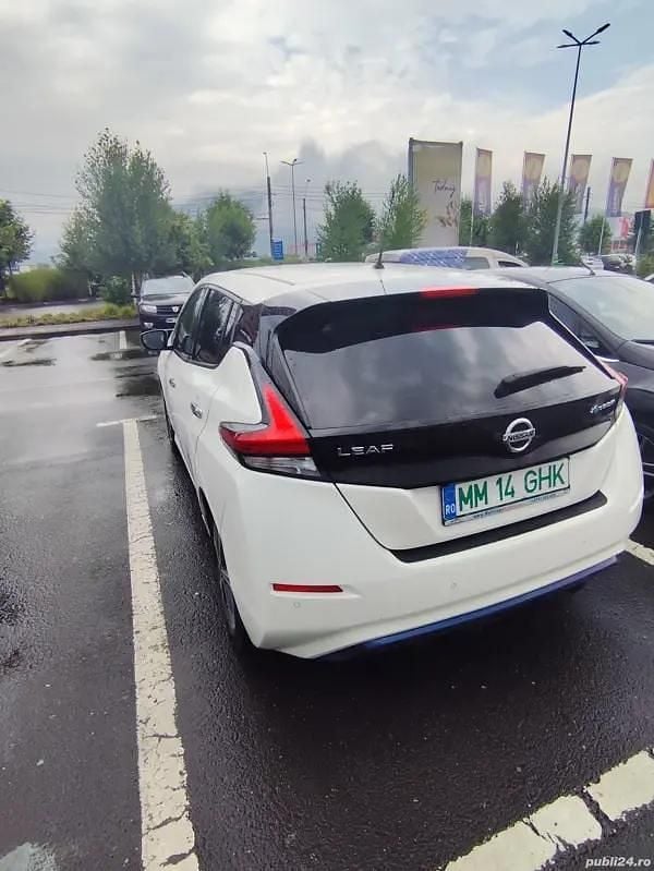 Second-hand Nissan Leaf 110 kW (150 CP) 2019 Alb Hatchback