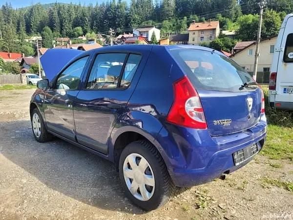 Second-hand Dacia Sandero 75 CP (55 kW) 2009 Hatchback
