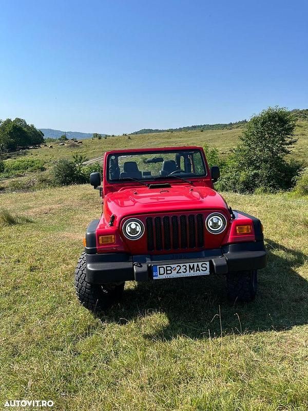 Culoarerosu Utilizat 2004 Jeep Wrangler SUV | 13.000 EUR - Imagine 1/4