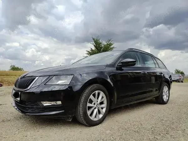 Utilizat 2017 Skoda Octavia Ambition Break | 11.000 EUR (Super Preț) - Imagine 1/4