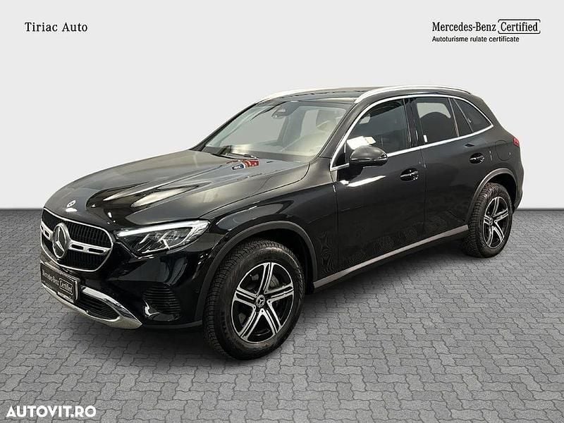 Culoarenegru Utilizat 2024 Mercedes GLC300e SUV | 60.900 EUR - Imagine 1/3