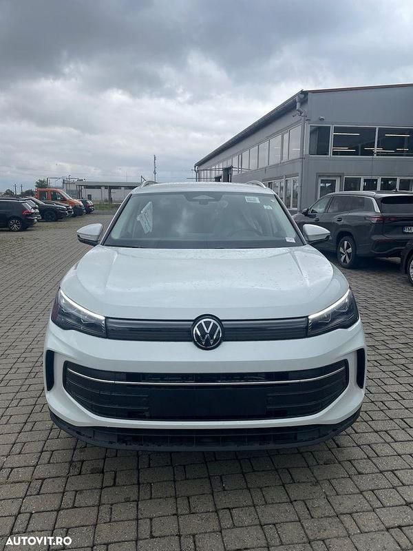 Alb Second-hand 2024 VW Tiguan SUV | 40.752 EUR - Imagine 1/4
