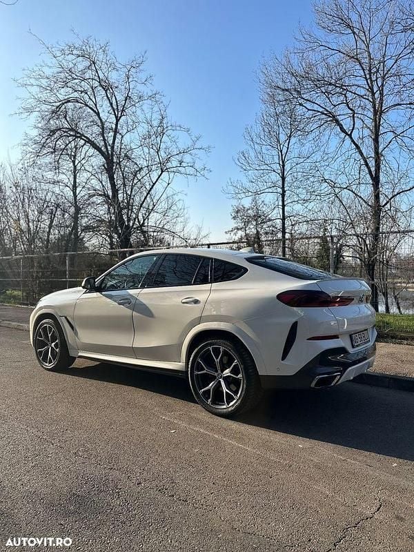 Second-hand BMW X6 285 CP (209 kW) 2021 Culoarealb SUV