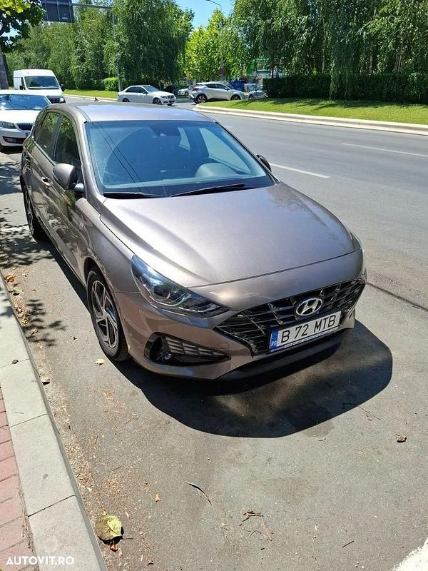 Culoaremaro Utilizat 2022 Hyundai i30 N Line Hatchback | 14.500 EUR (Preț OK) - Imagine 1/4