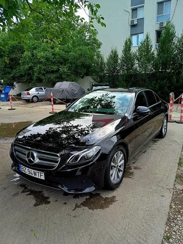 Utilizat 2018 Mercedes A200 Berlinǎ | 20.500 EUR (Scump) - Imagine 1/4