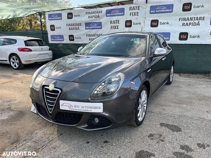 Second-hand Alfa Romeo Giulietta 105 CP (77 kW) 2012 Gri Hatchback