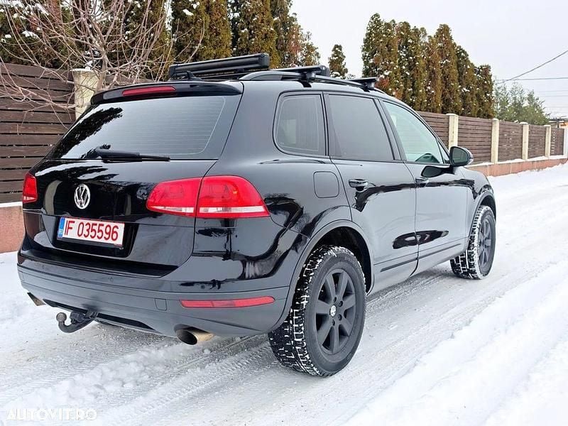 Second-hand VW Touareg 245 CP (180 kW) 2015 Culoarenegru SUV