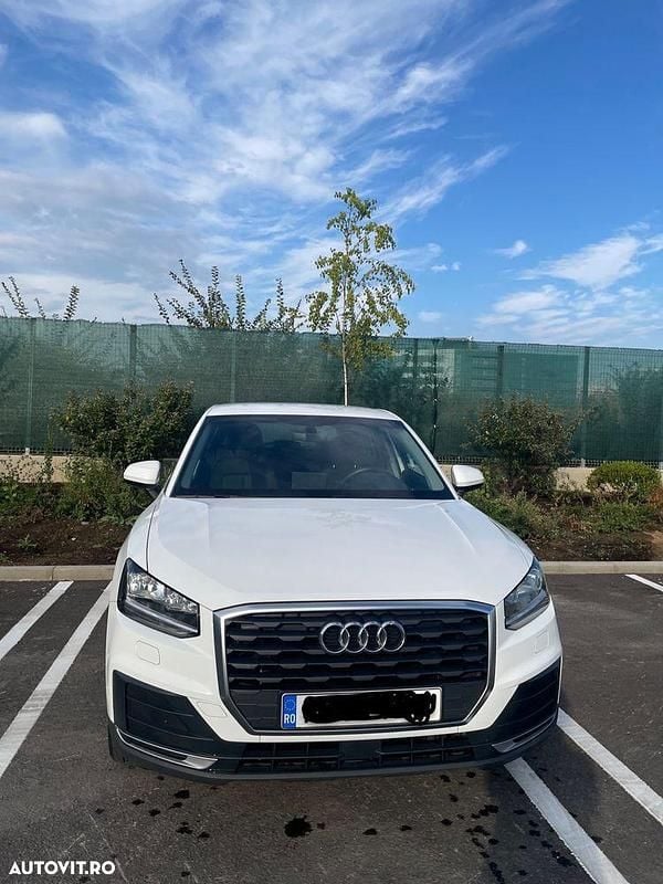 Culoarealb Utilizat 2019 Audi Q2 Design SUV | 19.200 EUR (Preț OK) - Imagine 1/4