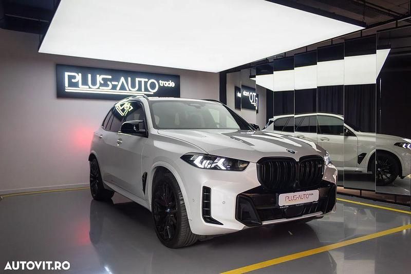 Second-hand BMW X5 M M Sport 530 CP (389 kW) 2023 Culoarealb SUV