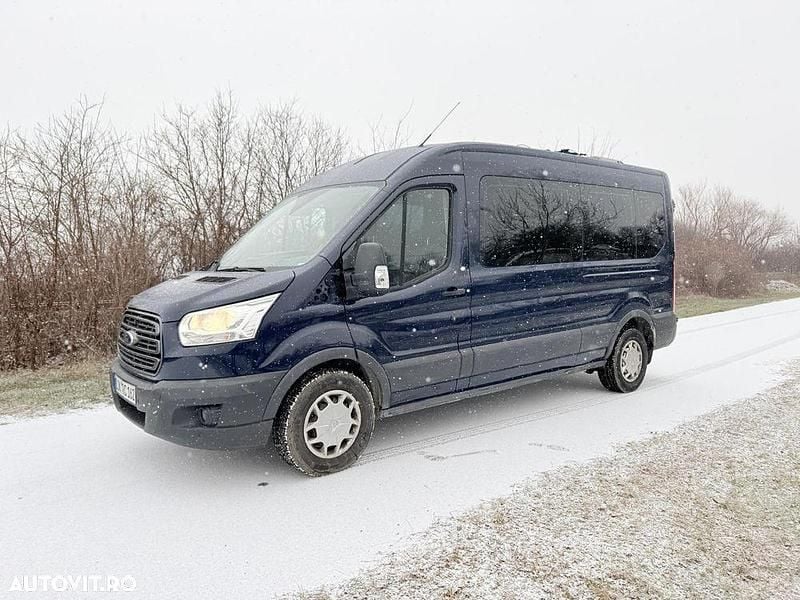 Culoarealbastru Utilizat 2017 Ford Transit Monovolum | 11.600 EUR (Preț bun) - Imagine 1/4