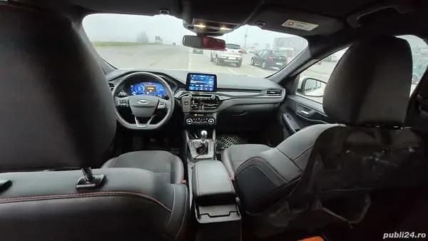 Second-hand Ford Kuga ST-Line X 150 CP (110 kW) 2022 Alb SUV