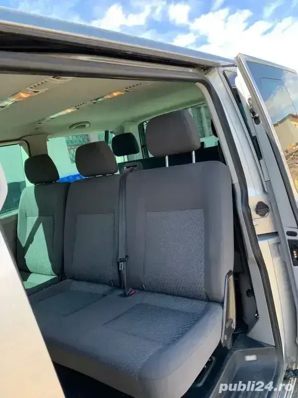 Utilizat 2015 VW Caravelle Monovolum | 65.700 EUR - Imagine 1/4