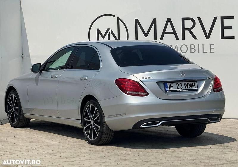 Second-hand Mercedes C220 Avantgarde 170 CP (125 kW) 2015 Culoareargint Berlinǎ