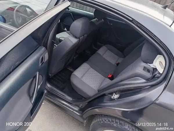 Second-hand Skoda Octavia 100 CP (73 kW) 2007 Berlinǎ