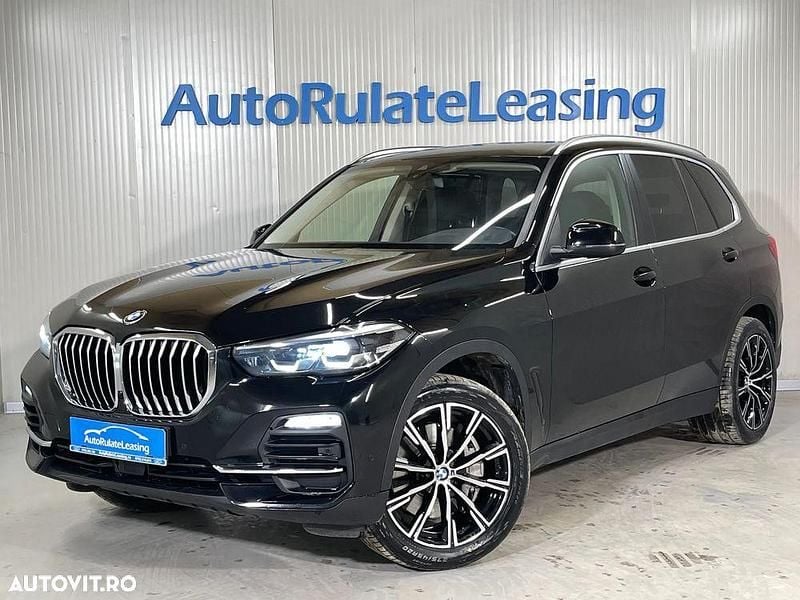 Culoarenegru Utilizat 2021 BMW X5 Comfort Edition SUV | 49.990 EUR (Super Preț) - Imagine 1/4
