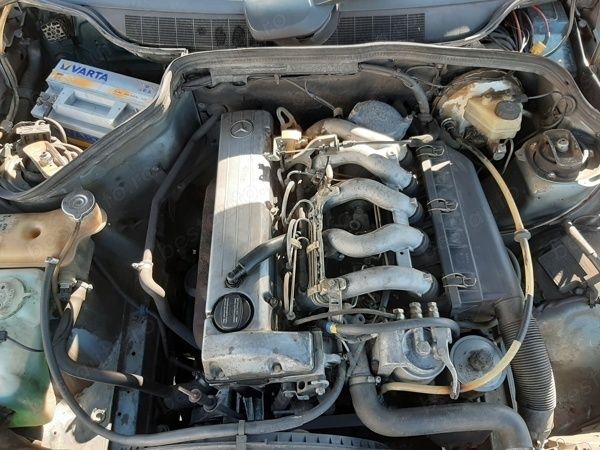 Second-hand Mercedes 190 90 CP (66 kW) 1987 Berlinǎ