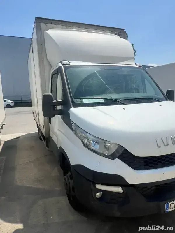 Utilizat 2015 Iveco Daily | 12.500 EUR (Preț bun) - Imagine 1/4