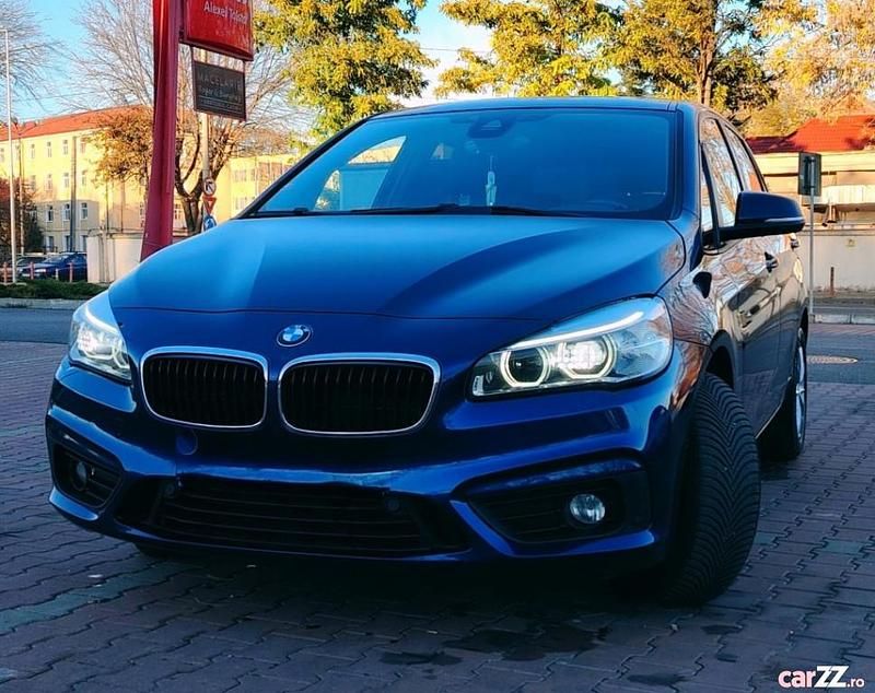 Utilizat 2015 BMW 218 Active Tourer Comfort Edition Monovolum | 10.990 EUR (Scump) - Imagine 1/4