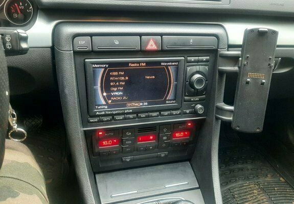 Second-hand Audi A4 138 CP (101 kW) 2005 Gri Break